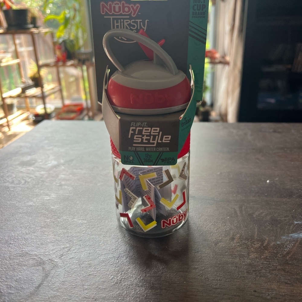 Flip-It FreeStyle Water Canteen - Red and Gray - Picture 3 of 4